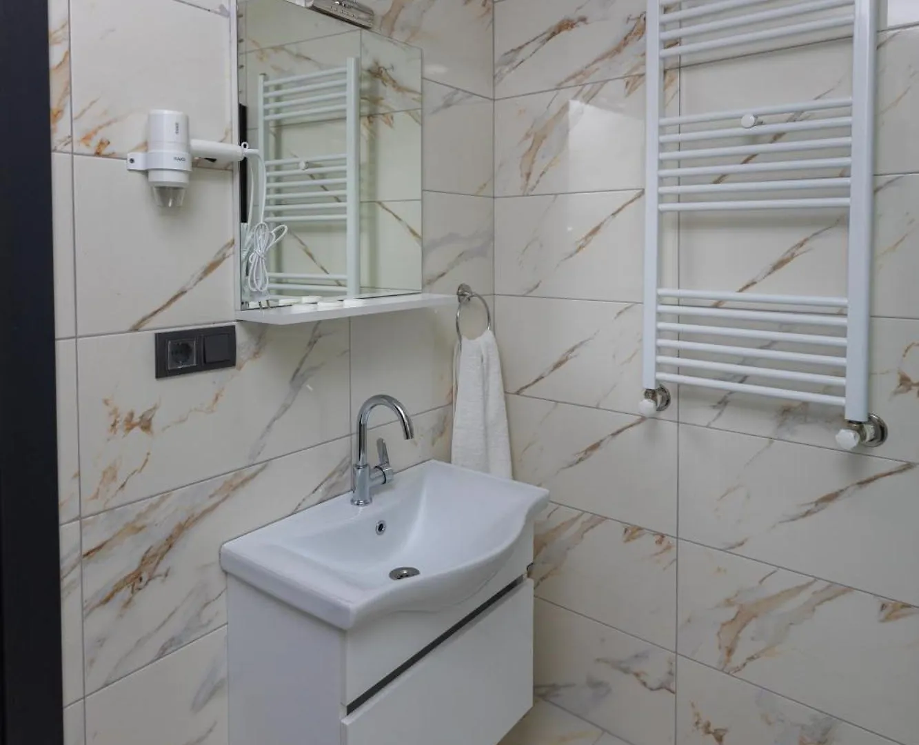 Moonlight Suite Trabzon 0*,